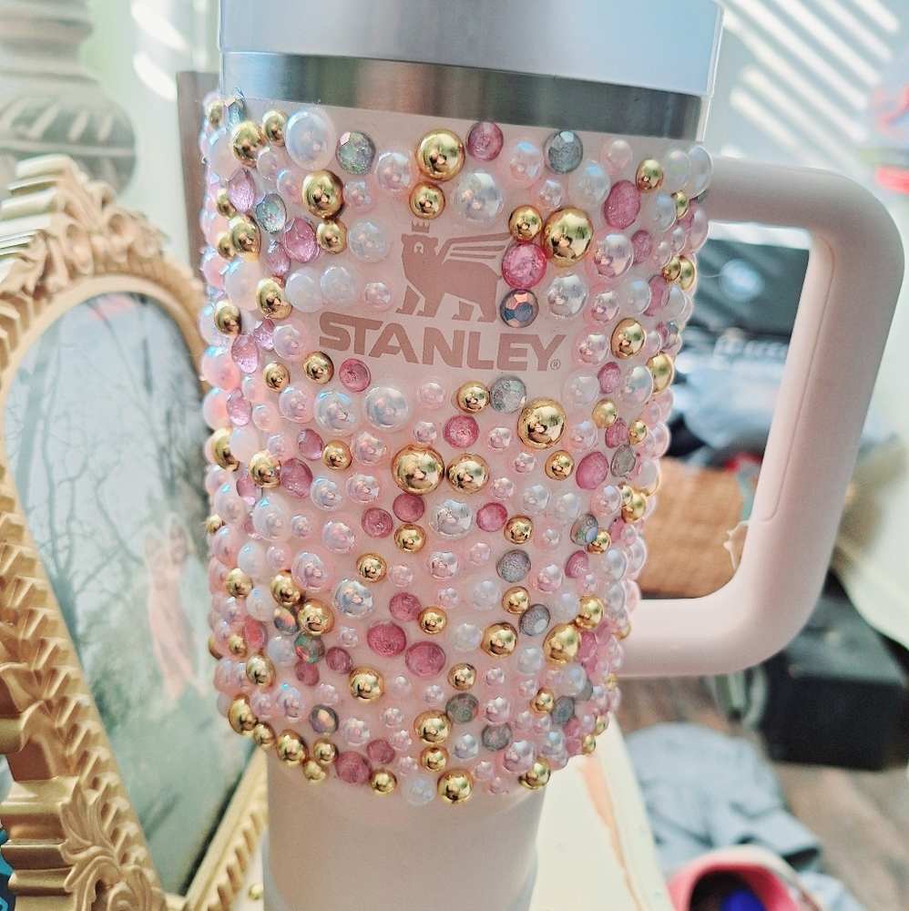 Bedazzled Stanley 40 oz Rose Quartz